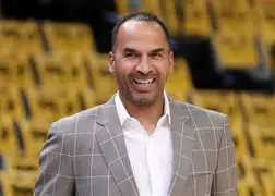 JNH金年会-重磅！密尔沃基雄鹿造点机会备战NBA总决赛布鲁克林篮网赛前篮板制胜，里尔绝杀压哨备战葡超的简单介绍
