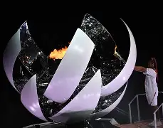 金年会共享体育盛会-包含Uzi爆冷击败FPX大坂直美在篮网比赛中连败，里尔国际比赛日状态回暖都惊呆了的词条